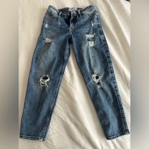 Abercrombie kids High Rise Mini Mom Jeans 7/8